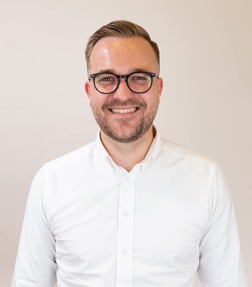 Martin Povlsen Adapt